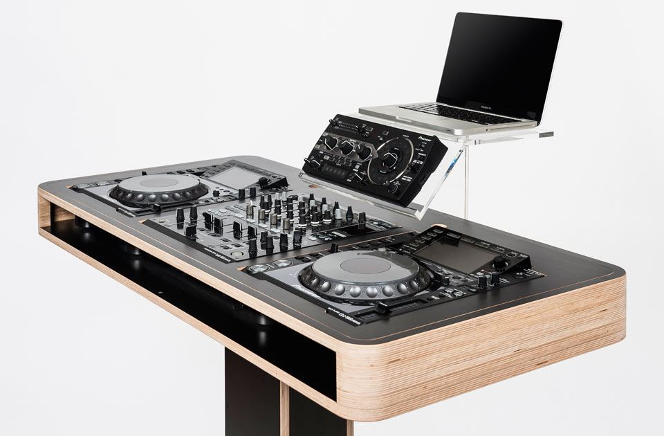 How to Clean and Maintain Your DJ Controller 
